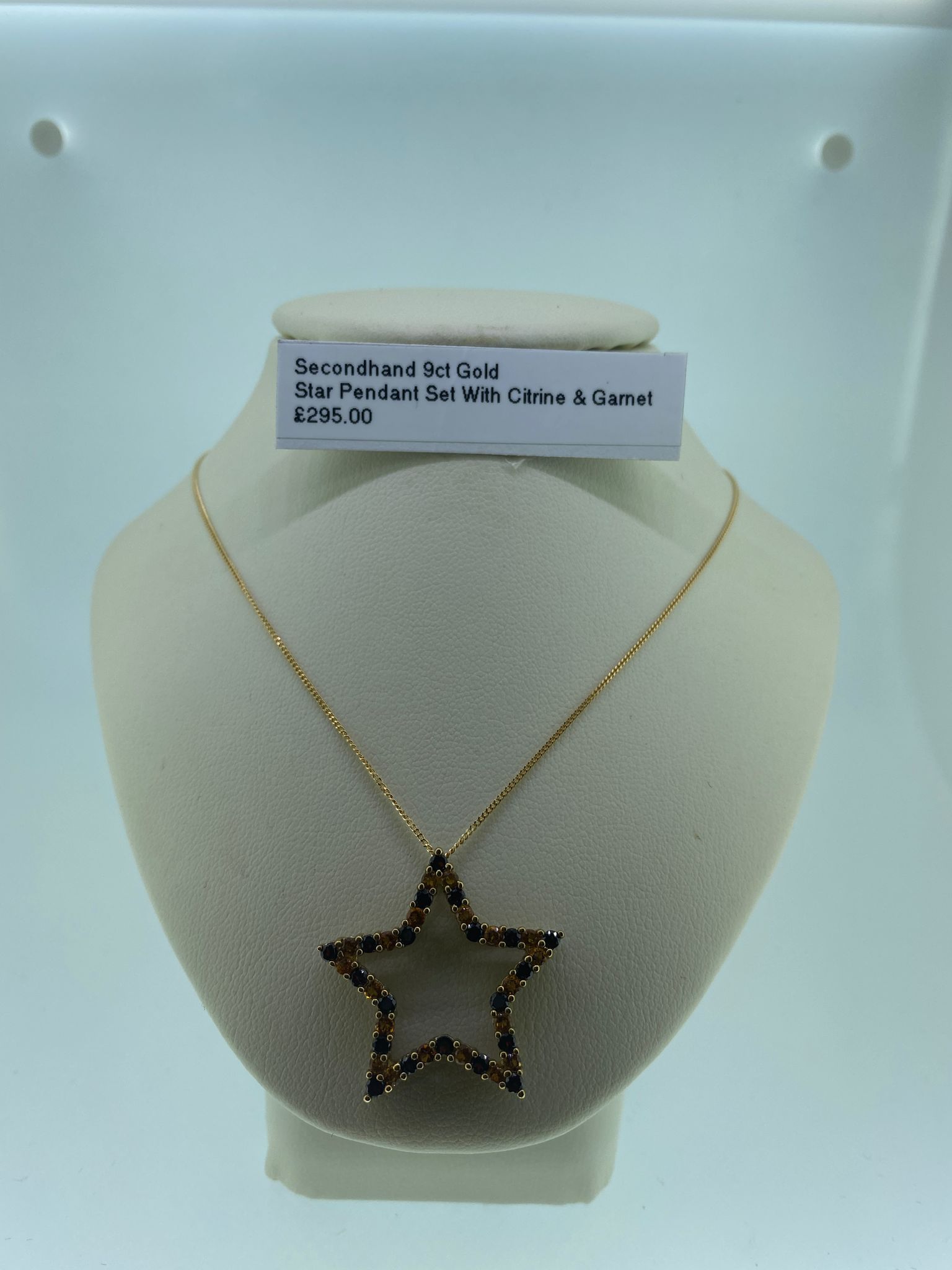 Secondhand 9ct Gold Star Pendant Set With Citrine & Garnet